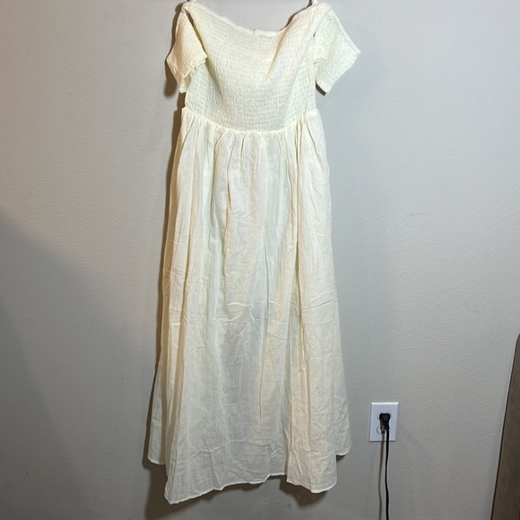 Indie Blue White midi Smocked Off Shoulder Dress Small NWT - Picture 4 of 4